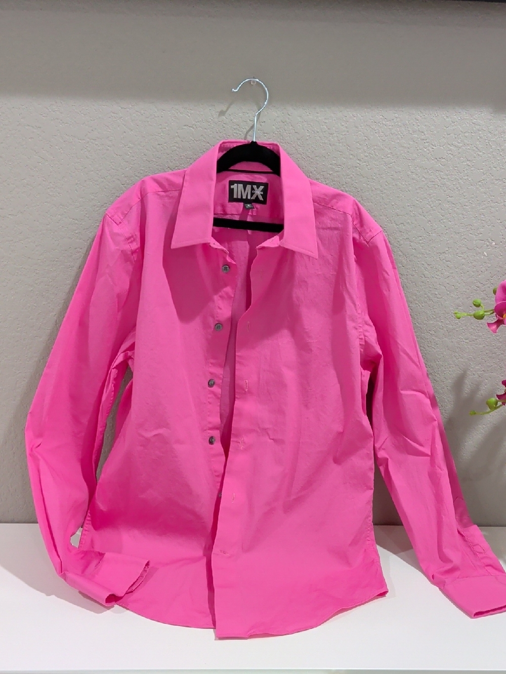 Express 1MX Modern Fit Button-Up Shirt‎ - Bright Pink